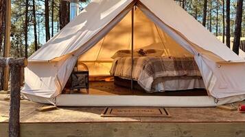 Glamping Romántico para Parejas con Calentón de Leña