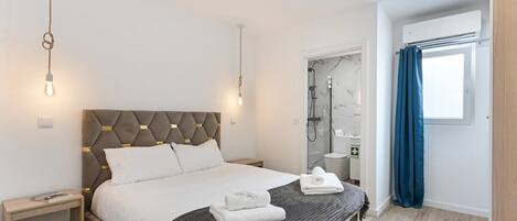 1 bedroom, iron/ironing board, Internet, bed sheets