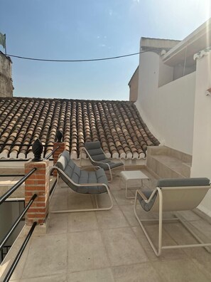 Property grounds - Nazarí Villa at the foot of the Alhambra (Granada)