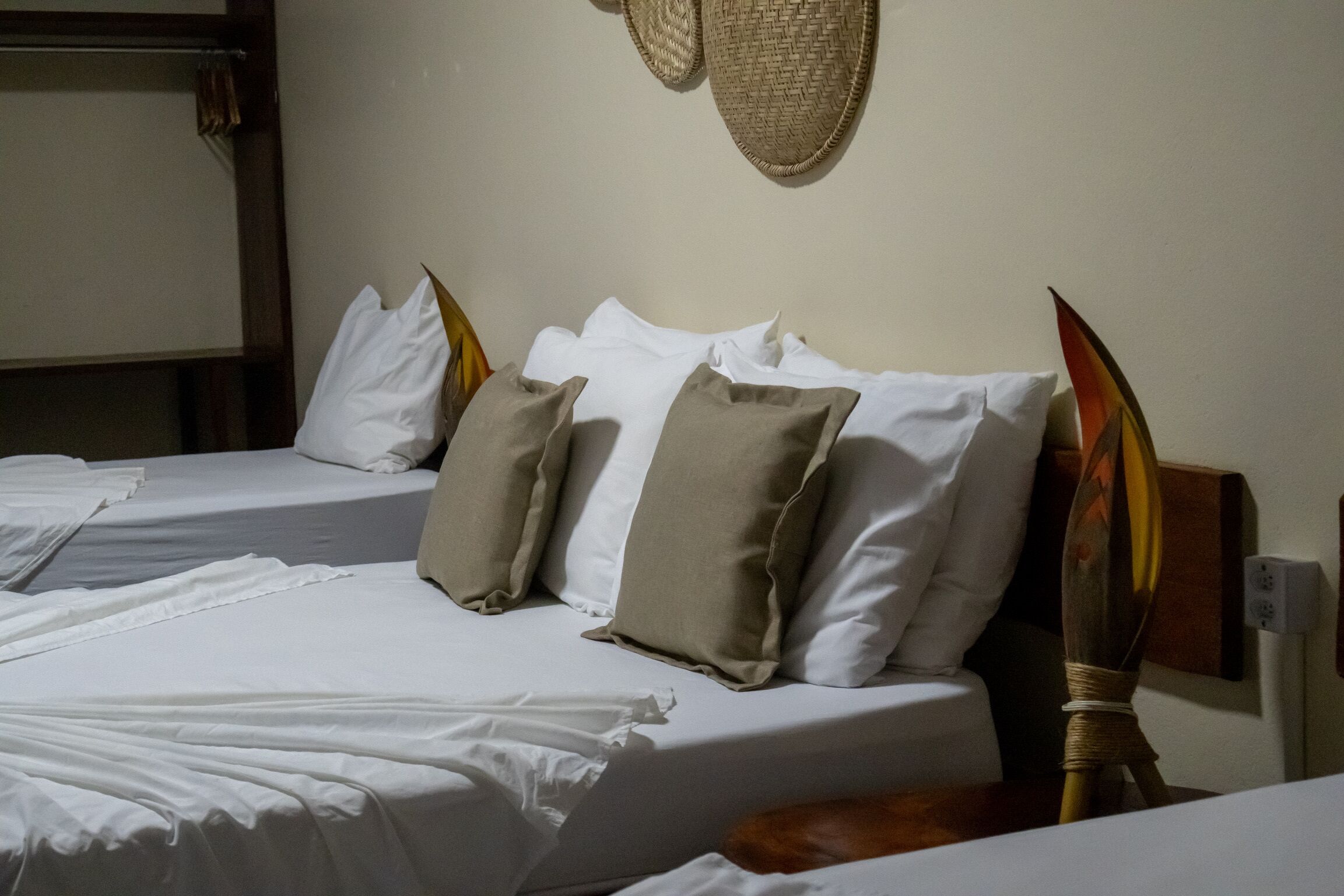 Comfort Quadruple Room, Sea View | Free WiFi, bed sheets