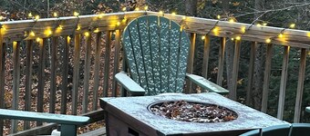 Year-Round Chalet: Fireplace, Deck & Outdoor Fun