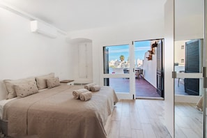 Silitysrauta/-lauta, Wi-Fi, vuodevaatteet, pääsy pyörätuolilla