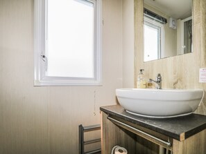 Shower - Tower View Number 34 (Pevensey)