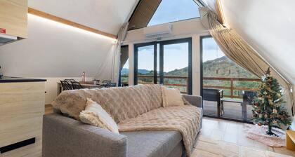 Chalet 'Luna in Rio' with Mountain View, Wi-Fi and Air Conditioning