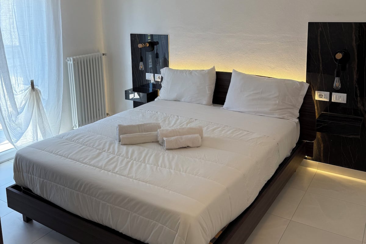 Double or Twin Room, Balcony | Desk, free WiFi