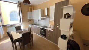 Private kitchen - PRIVATE LODGING FROM THE 1600S IN THE CENTER (Viterbo)