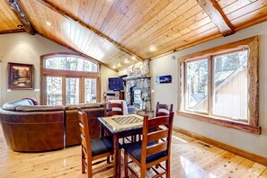 تناول الطعام