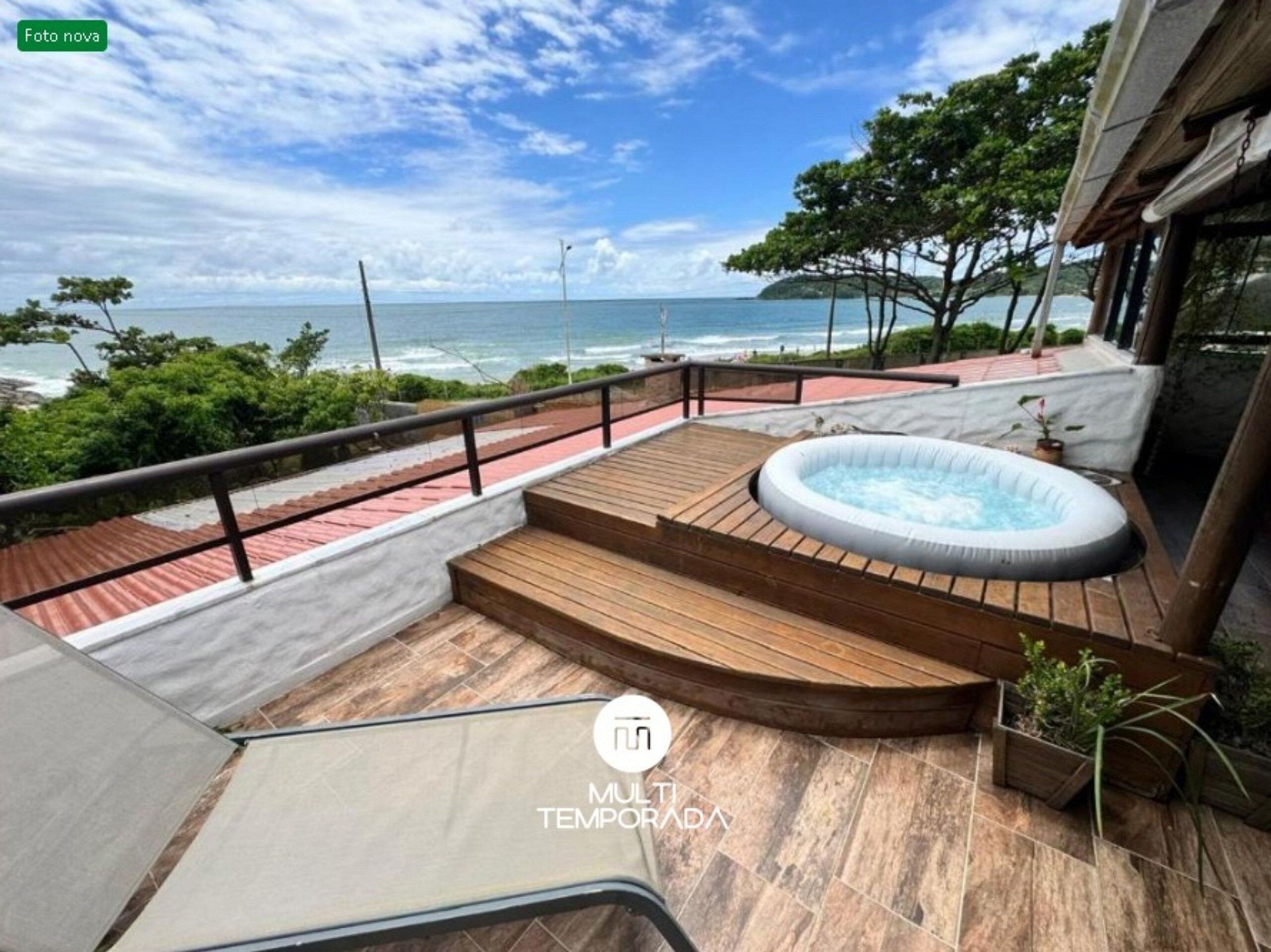 Bañera de hidromasaje privada