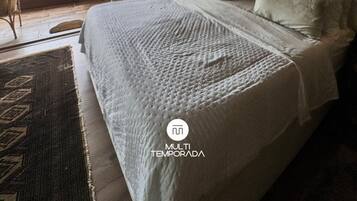 Suíte Água Viva com Jacuzzi - Ondas da Grande - Penha - SC | Seprai premium dan didekorasi berbeda-beda