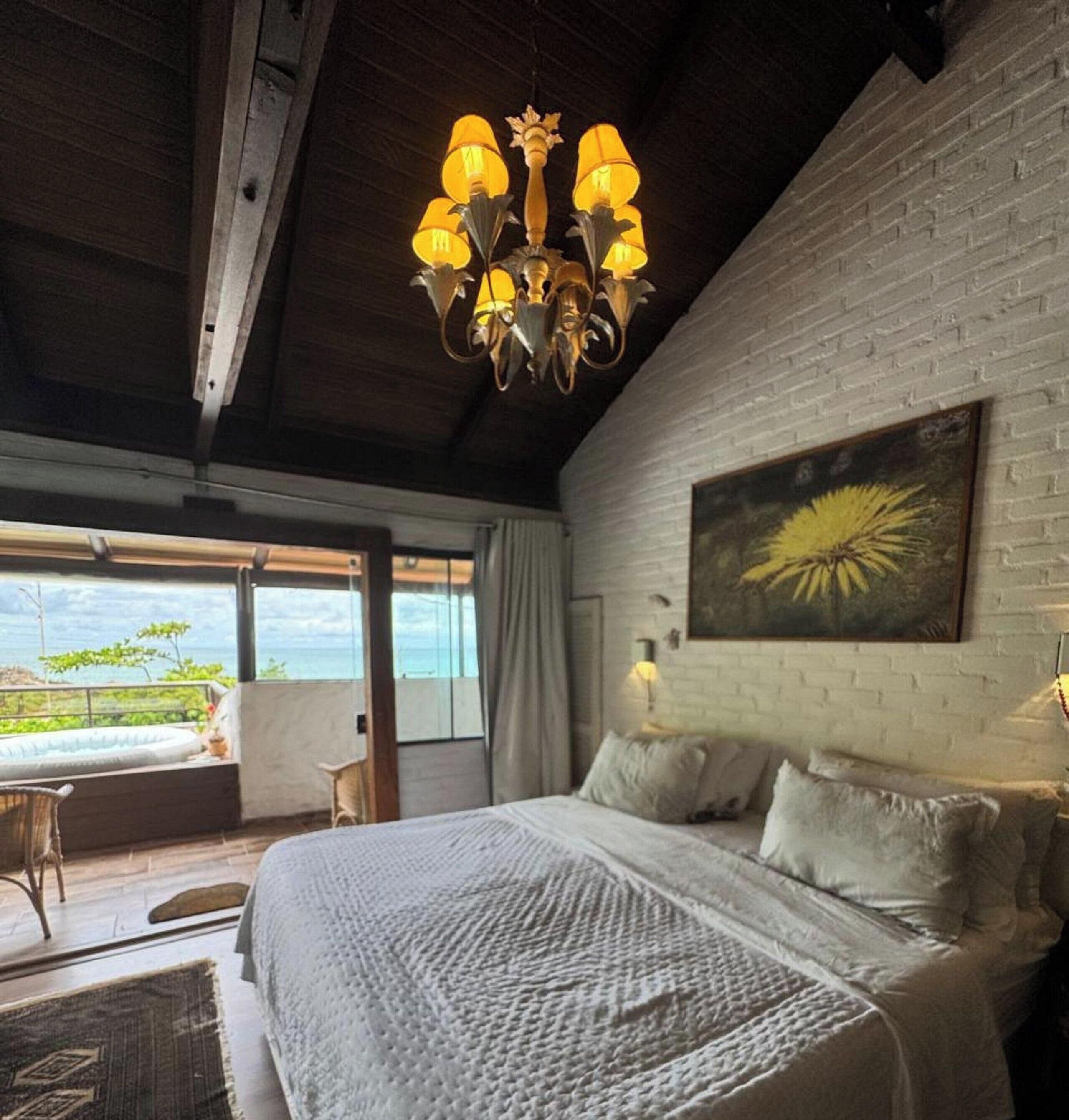 Suíte Água Viva com Jacuzzi - Ondas da Grande - Penha - SC | Egyptian cotton sheets, premium bedding, individually decorated