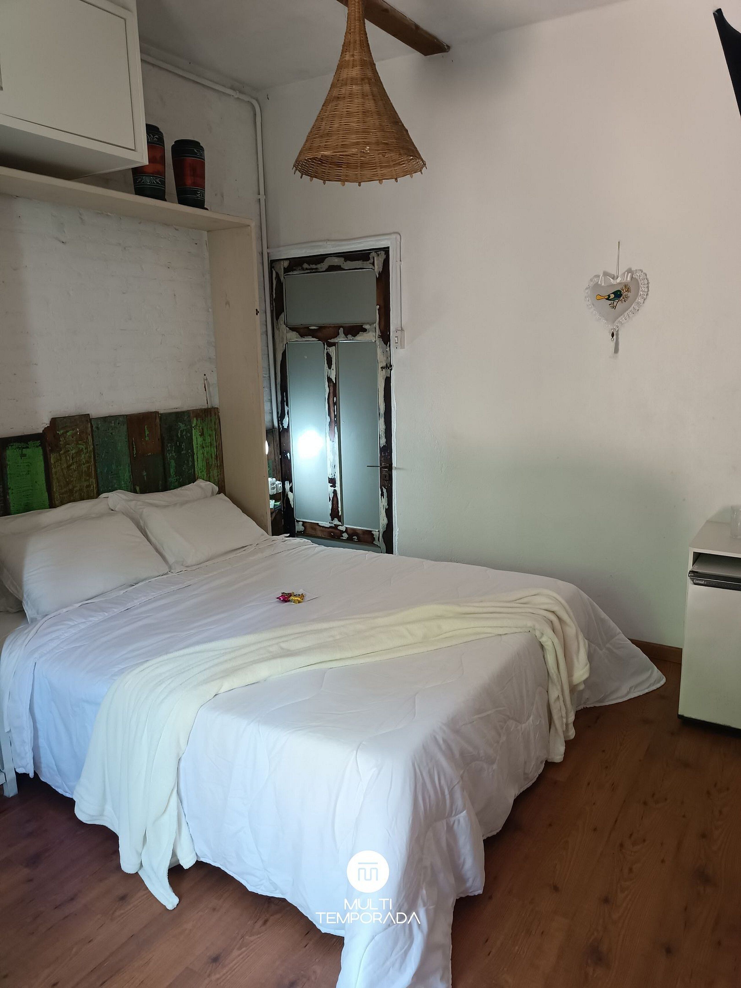 Suíte Coruja - Ondas da Grande - Penha - SC | Draps en coton égyptien, literie de qualité, décor unique