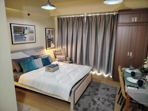 Double Room, City View | Free WiFi