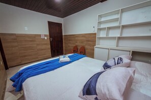 4 bedrooms - Casa c 4 su tes Piscina Churrasqueira e Garagem (Cabedelo)