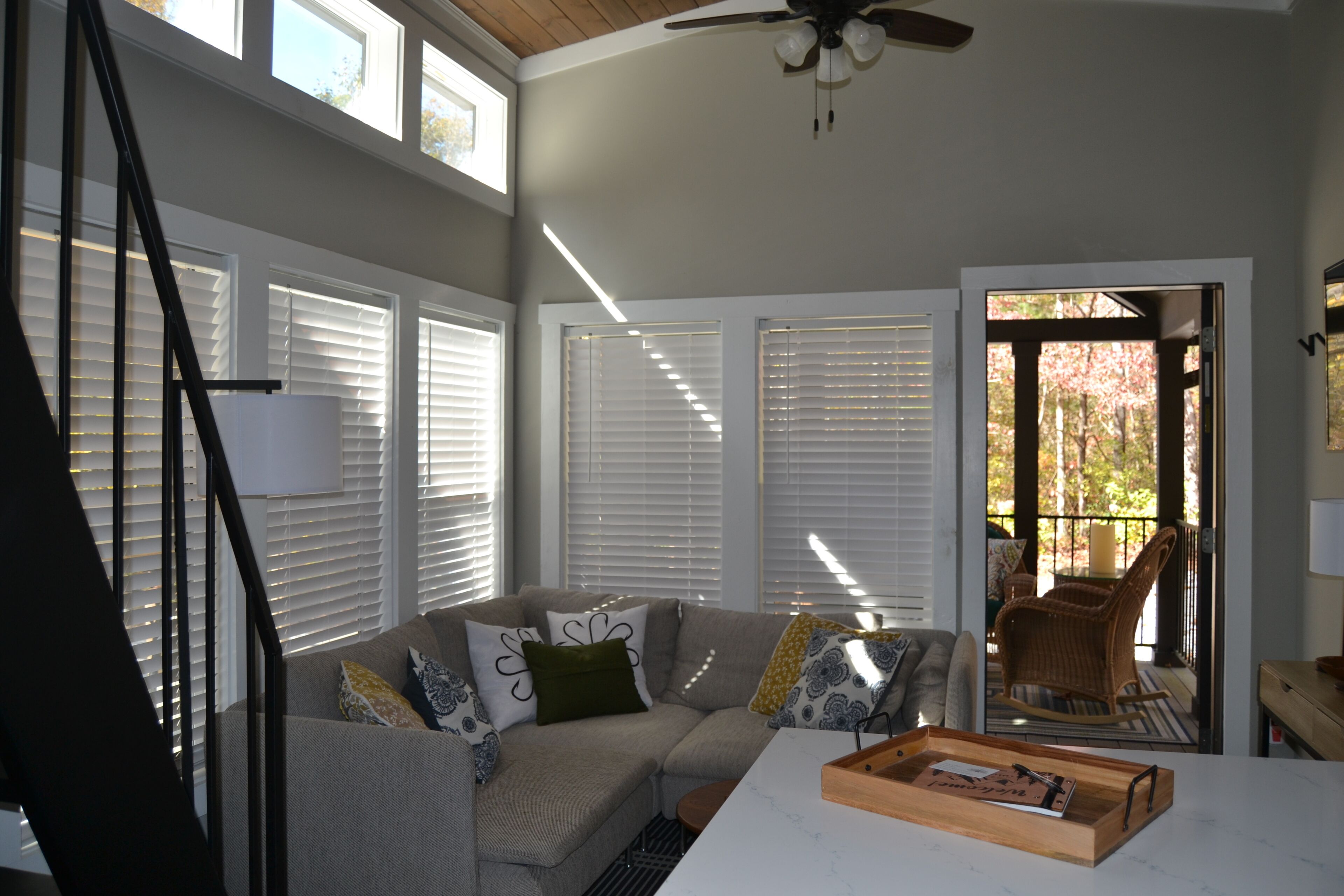 Super Cute River Front Tiny Home In Lake Toxaway. - Lake Toxaway, NC