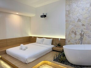 Premier Studio Suite, City View - Cham's Hotel & Homestay (Ho Chi Minh City)