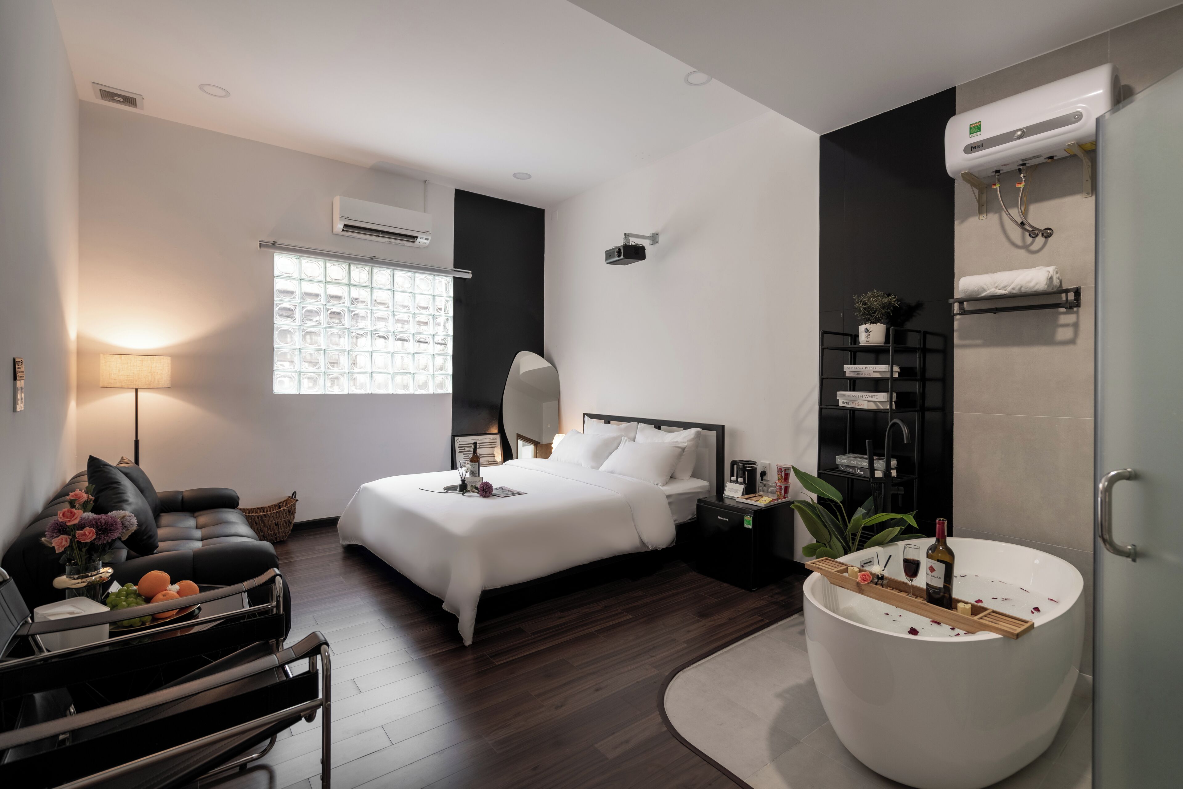 Exclusive Studio Suite