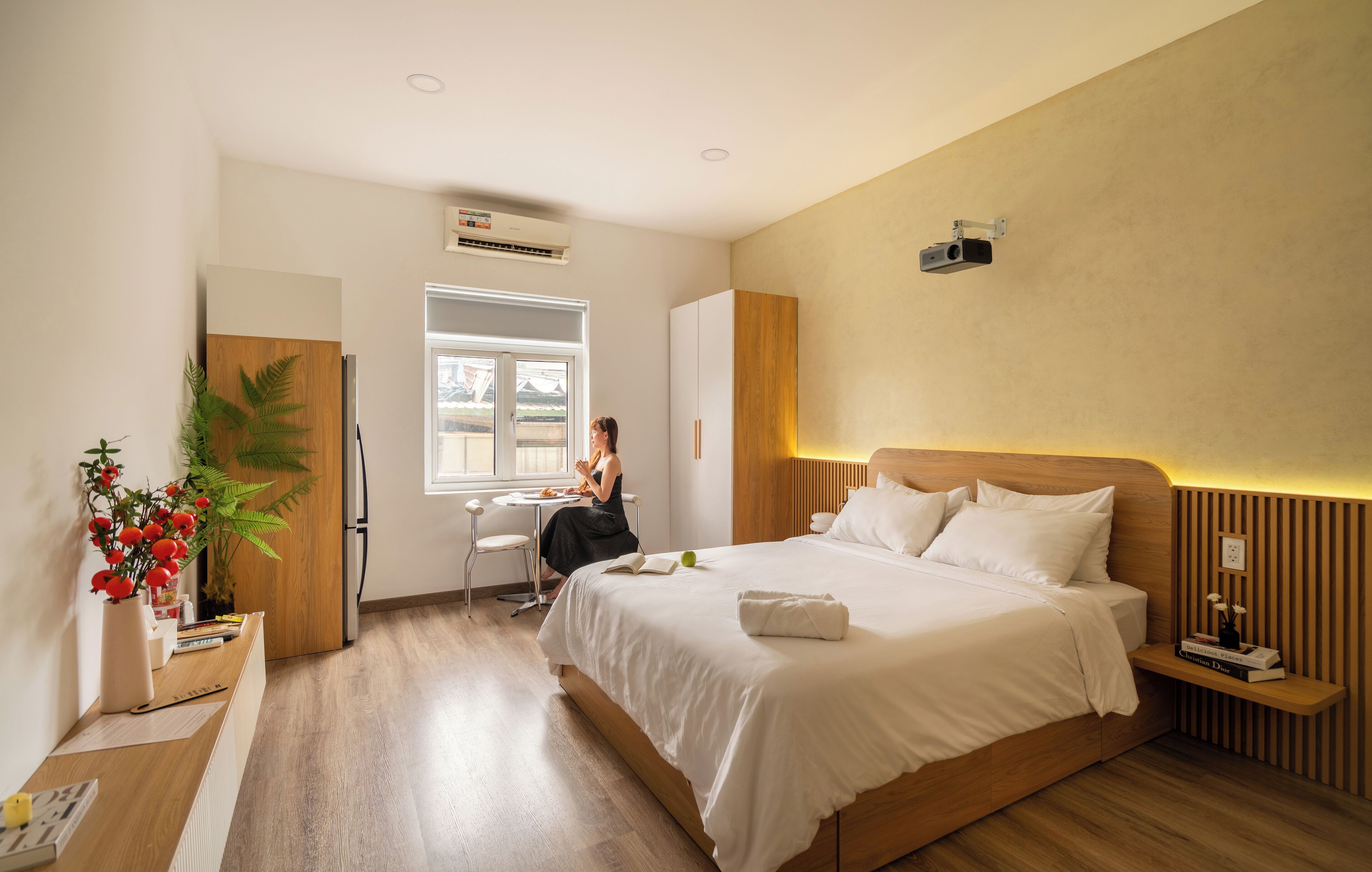 Business Studio Suite, Housekeeping