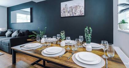 3 BDR House By Eason Stays Short Wythenshawe