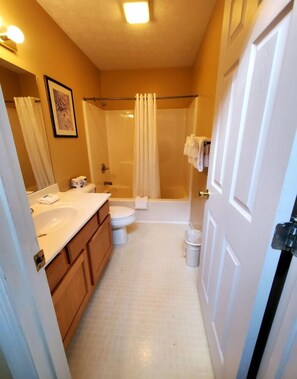 Hair dryer, towels - Serene Mountain Chalet Retreat (Gatlinburg)