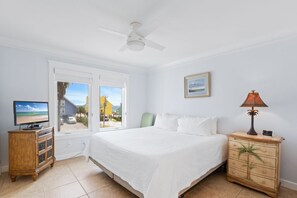 2 Schlafzimmer, Bügeleisen/Bügelbrett, Bettwäsche