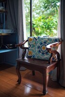 Cortinas blackout, wifi gratis y acceso para silla de ruedas 