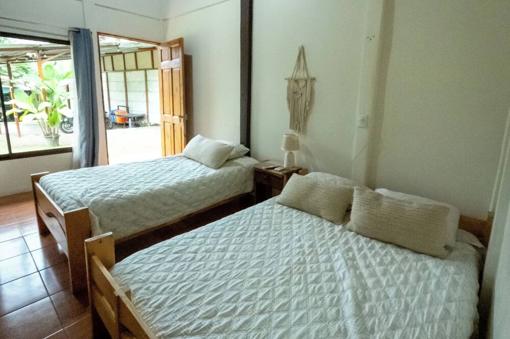 Hotel Rio Celeste Dreams