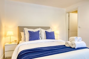 1 Schlafzimmer, Bügeleisen/Bügelbrett, kostenloses WLAN, Bettwäsche