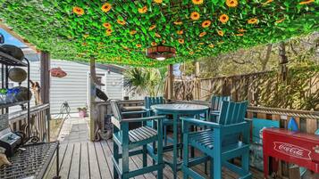 House | Terrace/patio