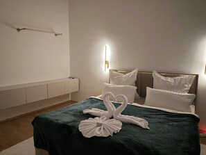 3 Schlafzimmer, Bügeleisen/Bügelbrett, WLAN, Bettwäsche