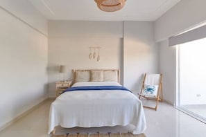 1 bedroom, desk, iron/ironing board, WiFi