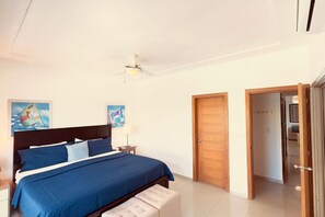 1 غرفة نوم ومكتب ومكواة/لوح كي وواي فاي