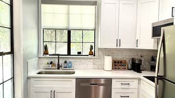 Microwave, stovetop, dishwasher, toaster