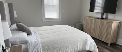 5 habitaciones, tabla de planchar con plancha y wifi gratis