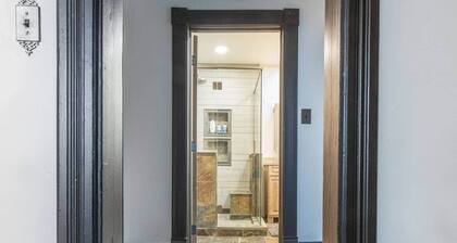 A Large Rustic Farmhouse In Bay View, Wisconsin