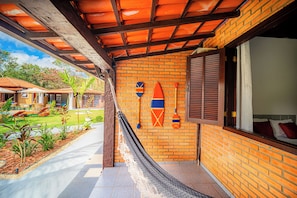 Family Room | Terrace/patio