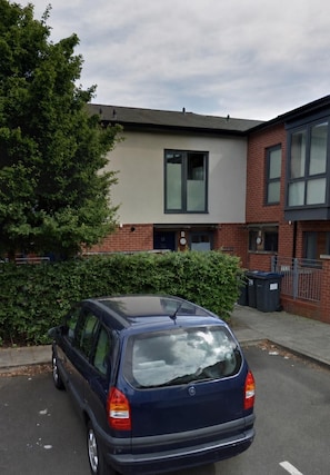 Exterior - Windrush Grove Retreat in Birmingham (Birmingham)