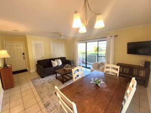 スマートテレビ、書庫