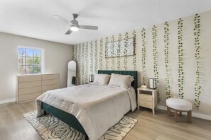 4 bedrooms, iron/ironing board, free WiFi, bed sheets