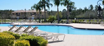 Family Retreat w/ Pool & Gym in Kissimmee 