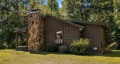 Almost Heaven – Porch Swing Mountain Getaway