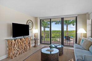 Smart TV, DVD player, offices