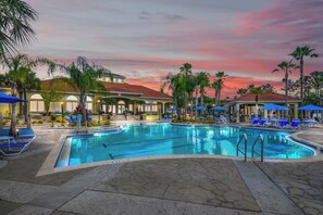 Outdoor pool, a heated pool - ⁕ Disney parks! Luxury resort villa • Private pool (Kissimmee)