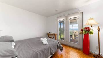 5 Schlafzimmer, Bügeleisen/Bügelbrett, WLAN, Bettwäsche