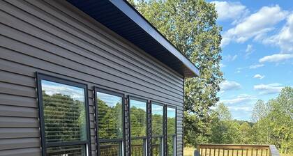 Charming 1-bedroom lodge in fabulous Somerset with AC