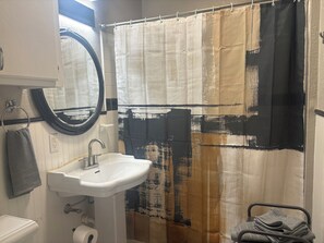 Toallas y papel de baño 