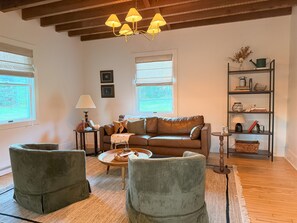 Smart TV, books, music library, computer monitors