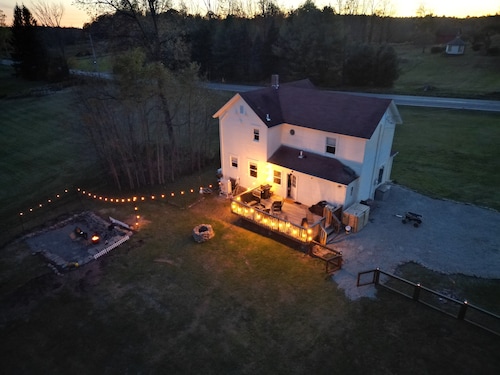 Cozy Catskills Farmhouse with Views near Bethel Woods