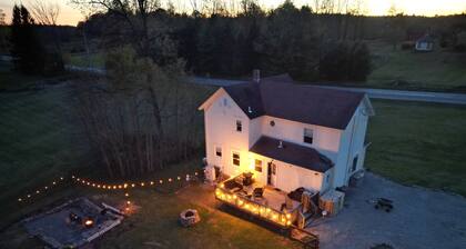 Cozy Catskills Farmhouse with Views near Bethel Woods