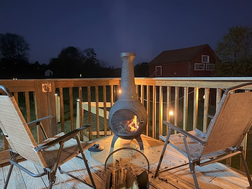 Cozy Catskills Farmhouse with Views near Bethel Woods