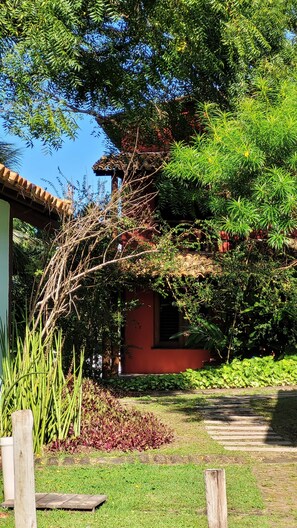 Property grounds - Aruna House (Main) - Maraú Peninsula (Maraú)